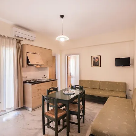 Apart-hotel Mythos 2*